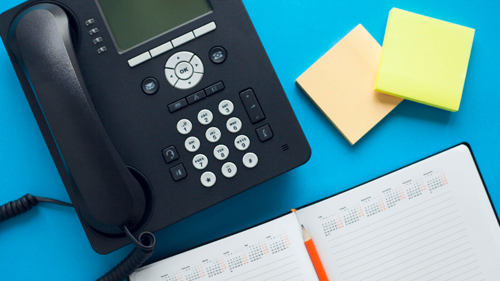 Telefono Voip e post-it